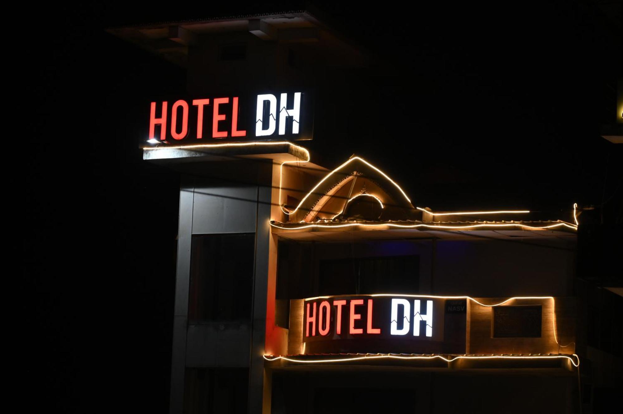 Hotel Dh Дармсала Экстерьер фото